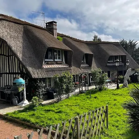 Belle Chaumière Normande, Au Pas De La D'honfleur Conteville (Eure)