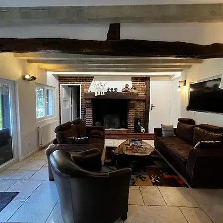 Belle Chaumière Normande, Au Pas De La D'honfleur * Conteville (Eure)